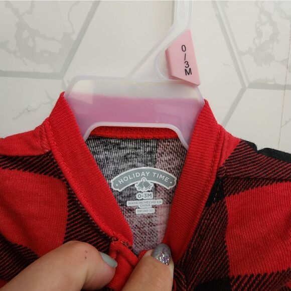 Nwt Baby Unisex Christmas Bundle, Size NB - Picture 3 of 9